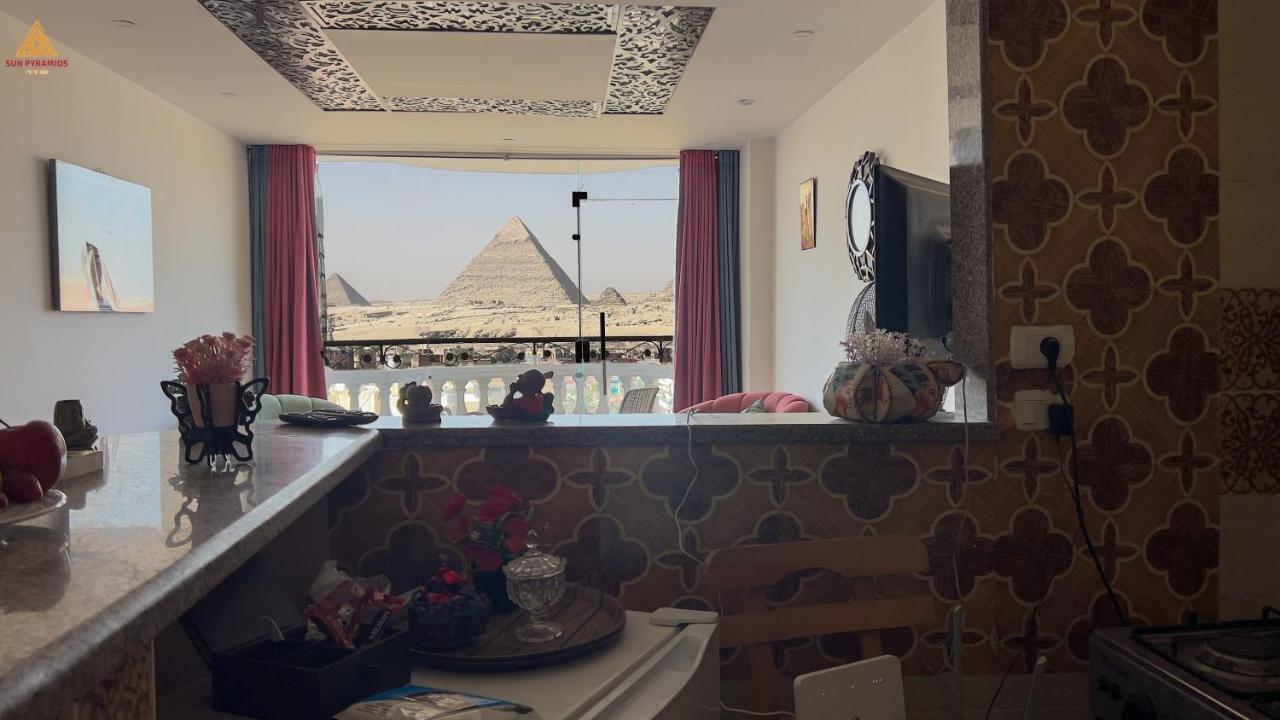 Full Pyramids View Apartment With Balcony For 8 P Kafret el-Gabal Exteriér fotografie