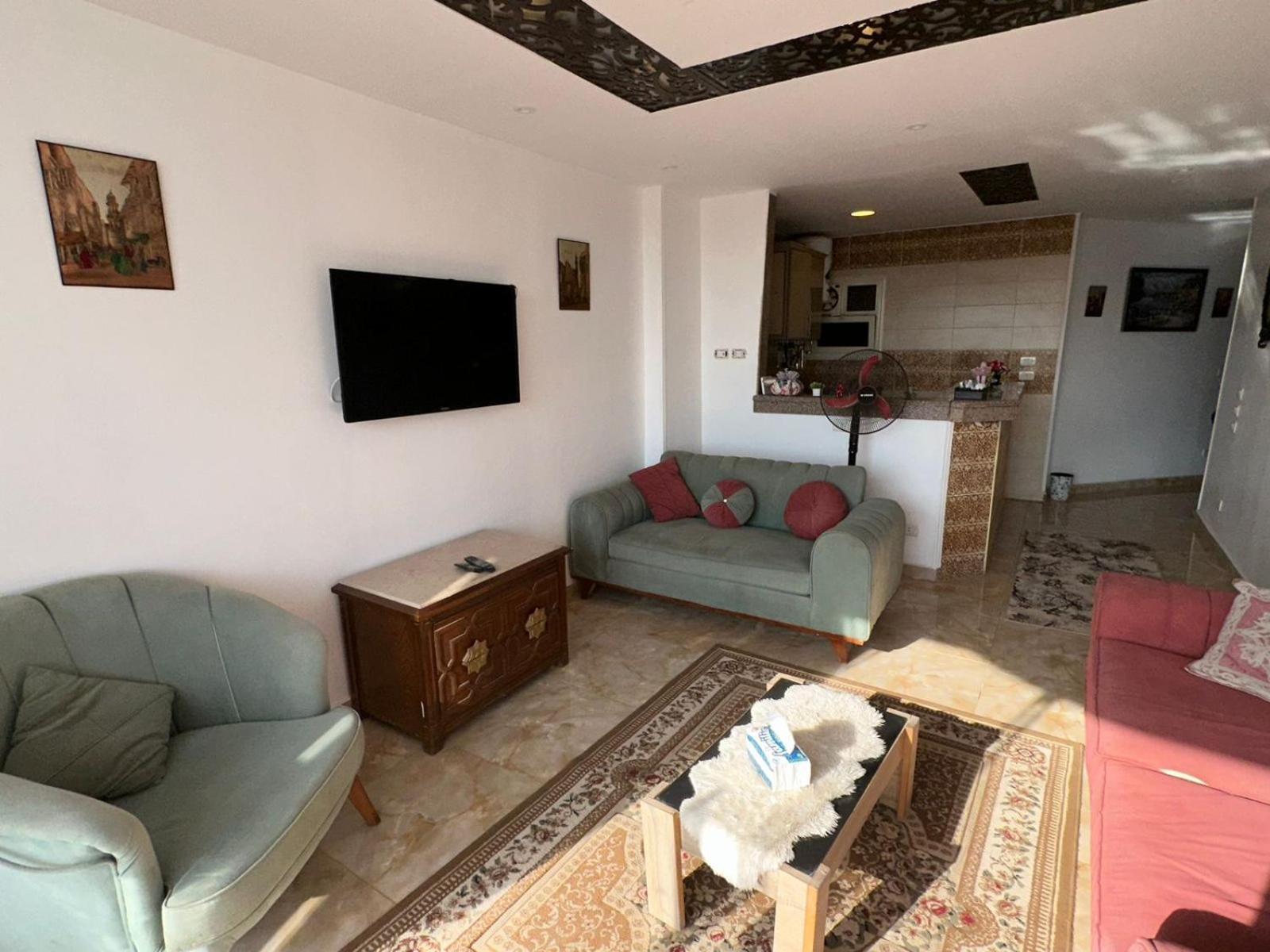 Full Pyramids View Apartment With Balcony For 8 P Kafret el-Gabal Exteriér fotografie